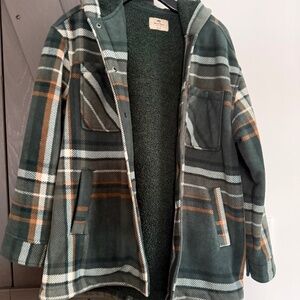 Wind River Cozy Green Plaid Shacket.